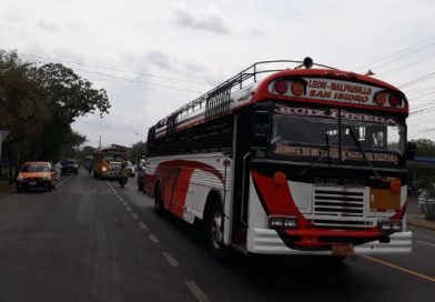 León rumbo a respaldar al Comandante Daniel y la Compañera Rosario