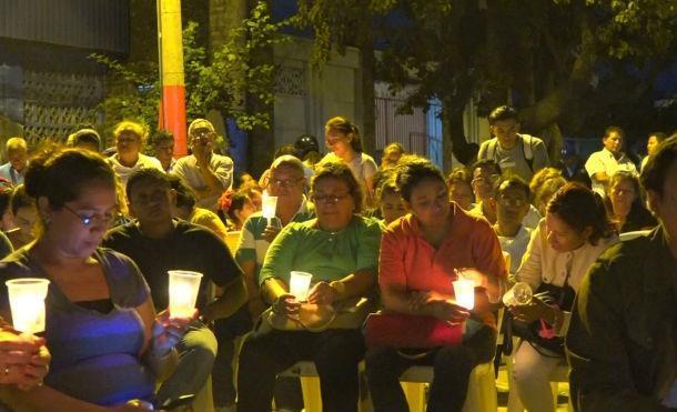 Familias de Masaya realizan cadena de oración unidas en fe y amor