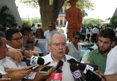 Asamblea Nacional rinde homenaje a Tomás a 6 años de su tránsito a la inmortalidad