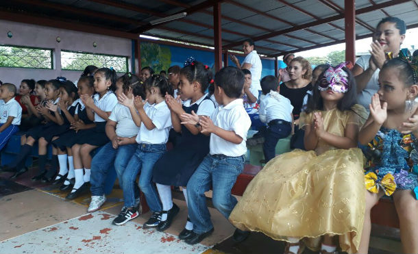 Estudiantes y docentes reinician labores educativas en Juigalpa