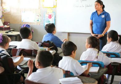 Colegios imparten clases con normalidad: Aulas llenas y muchas ganas de aprende
