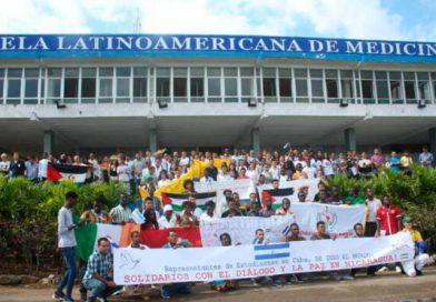 Estudiantes extranjeros en Cuba realizaron Cadena de Oración por el Diálogo y la Paz en Nicaragua