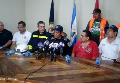 Incendio afectó aproximadamente 60 tramos