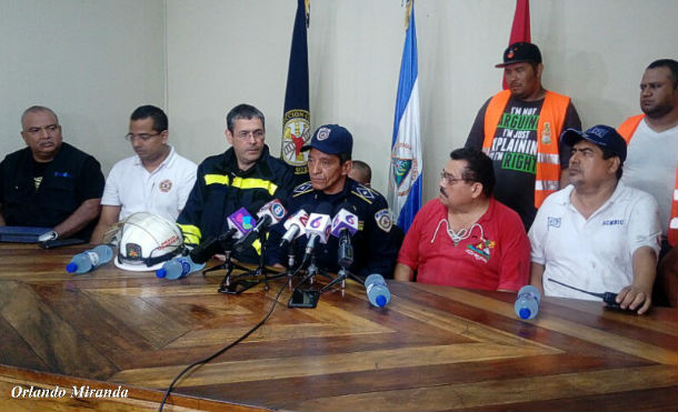 Incendio afectó aproximadamente 60 tramos