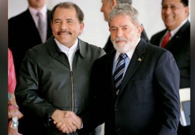 Comandante Daniel y Compañera Rosario envían mensaje de solidaridad al compañero Luiz Inácio Lula da Silva
