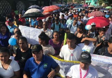 Caribe Norte marcha por segundo d&iacute;a en apoyo a las reformas del Seguro Social