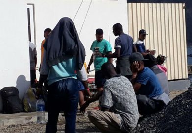 Fuerza Naval detiene a dos nicarag&uuml;enses que trasladaban a indocumentados