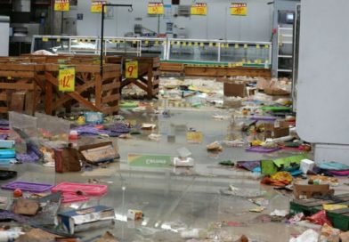 Así quedaron los comercios que fueron saqueados por grupos de vándalos
