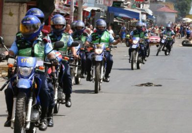 Policía Nacional desplegada para restablecer el orden en centros comerciales
