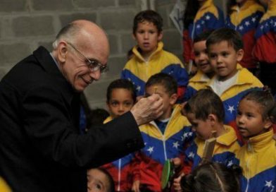 Gobierno Sandinista rinde homenaje a maestro venezolano Jos&eacute; Antonio Abreu