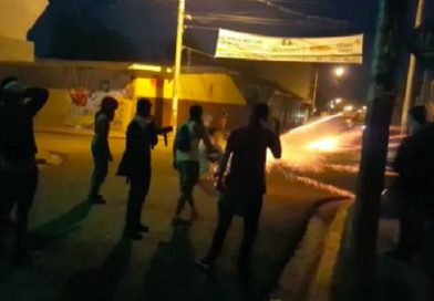 Vándalos de la derecha golpista queman oficina de rentas de Estelí y amenazan alcaldía