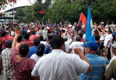 Somoteños continúan clamando paz