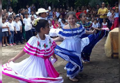 San Rafael del Sur: estudiantes del colegio público República de Ecuador conmemoran el Día de las Madres