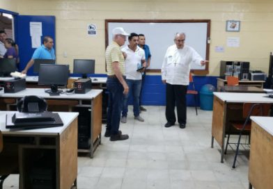Obispo de León condena destrucción de bienes públicos perpetrada por vándalos de la derecha