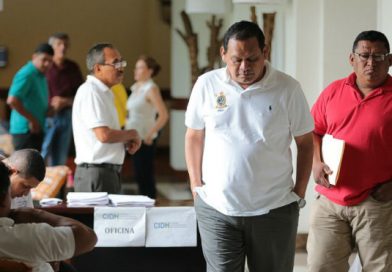 Juan Caldera denuncia ante la CIDH saqueo y agresiones de parte de grupos delincuenciales