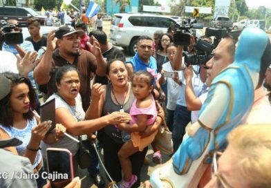 Manifestantes violentos impiden que se instale imagen de la Virgen de Cuapa en la rotonda de Ticuantepe