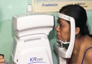 Celebran jornada oftalmológica en saludo a la madre