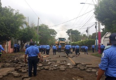 En consenso con la población de Ticuantepe y Masaya, la Policia Nacional restablece la libre circulación
