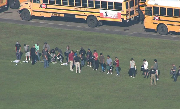 Varios heridos tras un tiroteo en una escuela en Texas