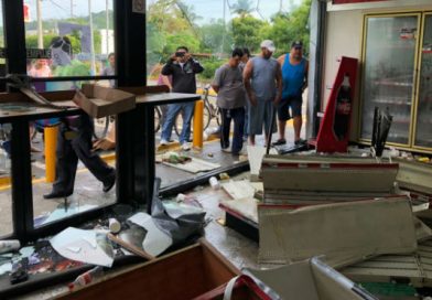 Así quedó el Super7 saqueado este lunes en Masaya