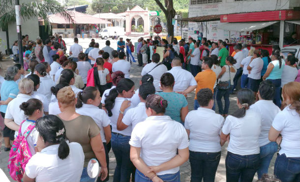 Chinandega: Familias de El Viejo desarrollan jornada de oración por la paz en Nicaragua