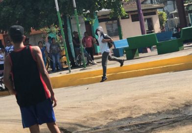 Delincuentes de la derecha violan acuerdos en Masaya y asedian a la Policía