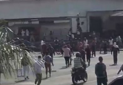 Grupos delincuenciales azuzados por partidos de la derecha ingresaron a la zona franca Astro Cartón