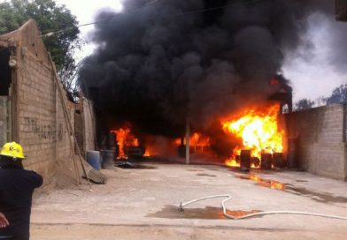 Recalentamiento del sistema eléctrico ocasionó incendio en vivienda