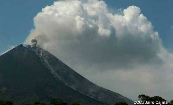 Foto /Archivo/ Referencial/ INETER informa de actividad en el volcán Telica