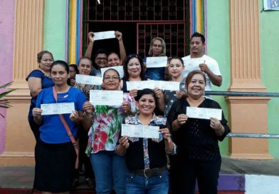 Maestros de Chontales reciben bono especial en reconocimiento a su destacada labor