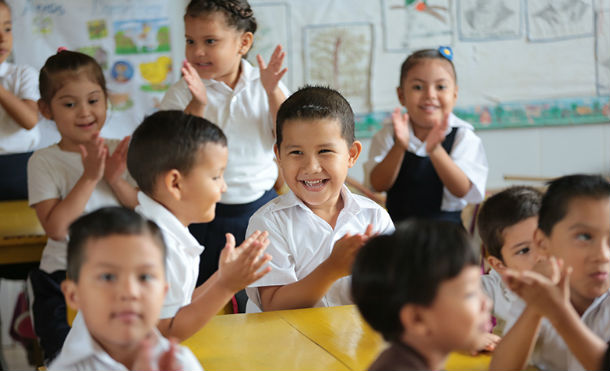 La enseñanza no se detiene en colegios del país