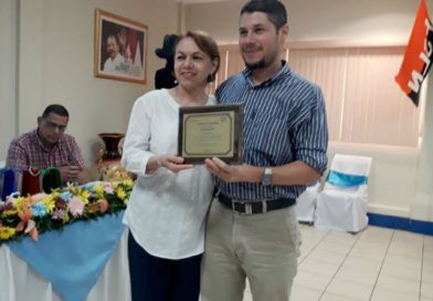 La satisfacción del docente es la formación de un profesional con calidad