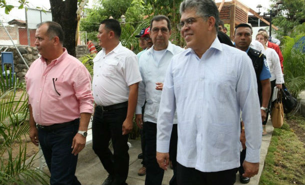 Elías Jaua: Pueblo de Nicaragua tiene derecho a vivir en paz