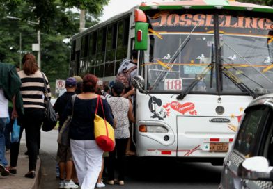 Población a esperas del diálogo nacional y el restablecimiento de la paz