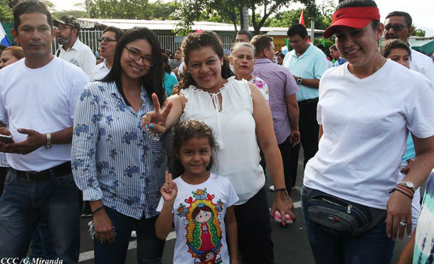 Nicaragüenses depositan su fe en Dios y su esperanza en el diálogo para alcanzar la paz