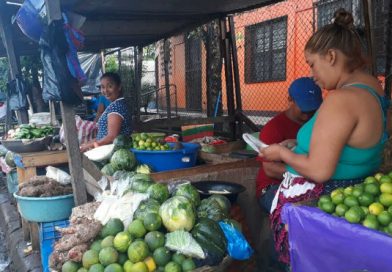 Comerciantes del mercado de Chichigalpa en atención normal