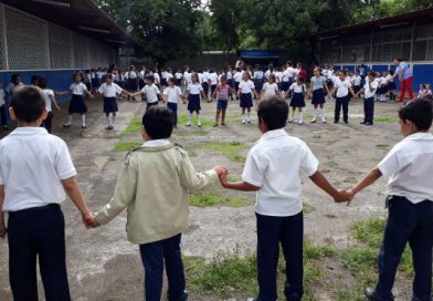 Niños del centro escolar Wisconsin disfrutaron de una mañana deportiva