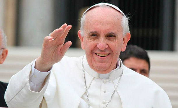 Papa Francisco expresa su confianza en el diálogo nacional