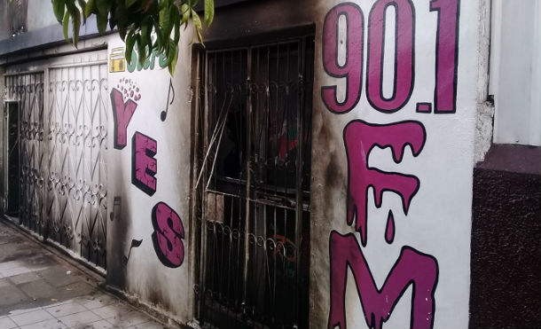 Delincuentes vandalizan instalaciones de Radio Stereo Yes en Matagalpa