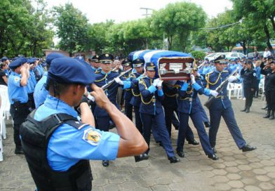 Policía Nacional rinde homenaje póstumo a Sub Oficial Mayor caído en cumplimiento del deber