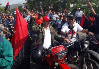 Gigantesca caravana roja y negra recorrió Estelí
