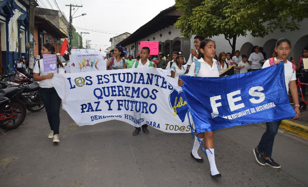 Estudiantes de Granada celebran su día con diversas actividades