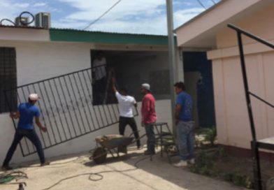 Trabajan en rehabilitación de nuevas oficinas de la Alcaldía de Granada