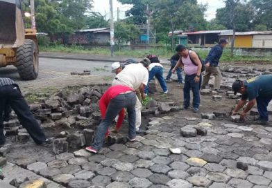 MTI y Alcaldía de Managua reparan vía destruidas por el vandalismo