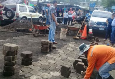 Nueva Guinea: alcaldía inicia reparación de calles dañadas por terroristas golpistas