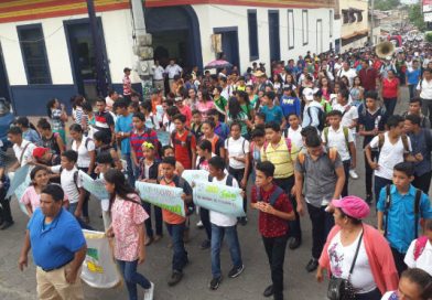 Chontales conmemora el Día Nacional del Estudiante con una caminata