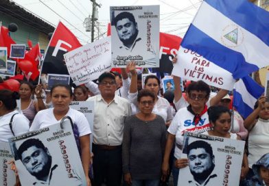 Pueblo boaqueño participa en caminata exigiendo justicia para las víctimas de terrorismo