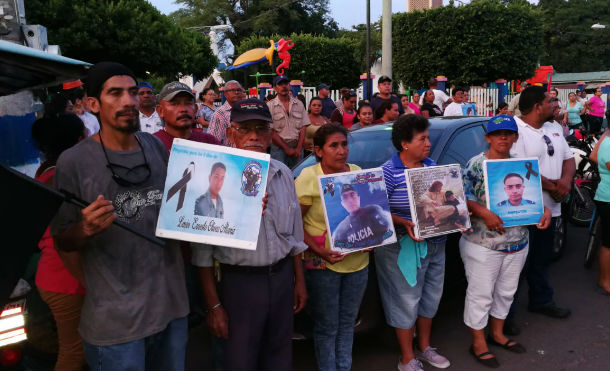 Corinto realiza caravana para exigir justicia para las víctimas del terrorismo golpista