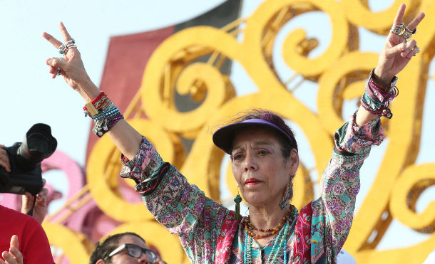 Compañera Rosario tras el acto del 39 Aniversario de la Revolución (19 de julio de 2018)