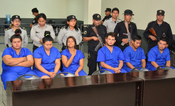 Fiscalía acusa a delincuentes atrincherados en la UPOLI